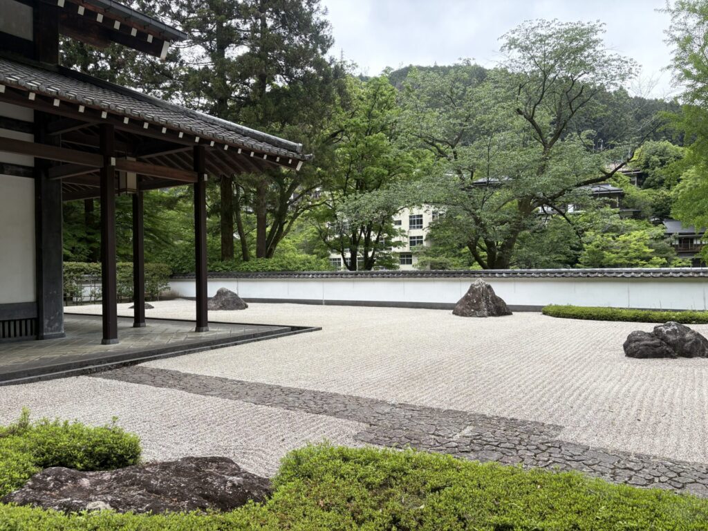 玉堂美術館
